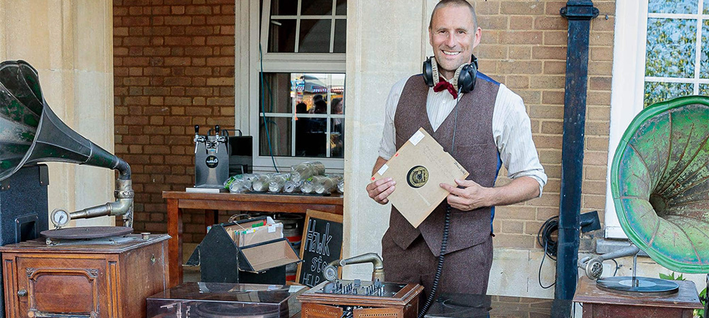 Vintage Gramophone DJ Hire