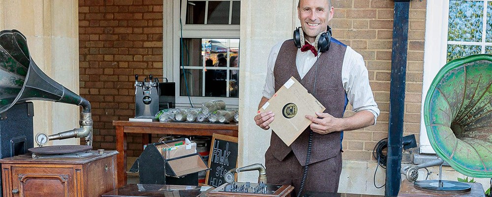 Vintage Gramophone DJ Hire